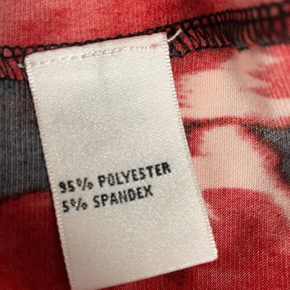 Josephine Studio Petite Small Red Black Floral Twist Front V-Neck Blouse - Picture 8 of 8